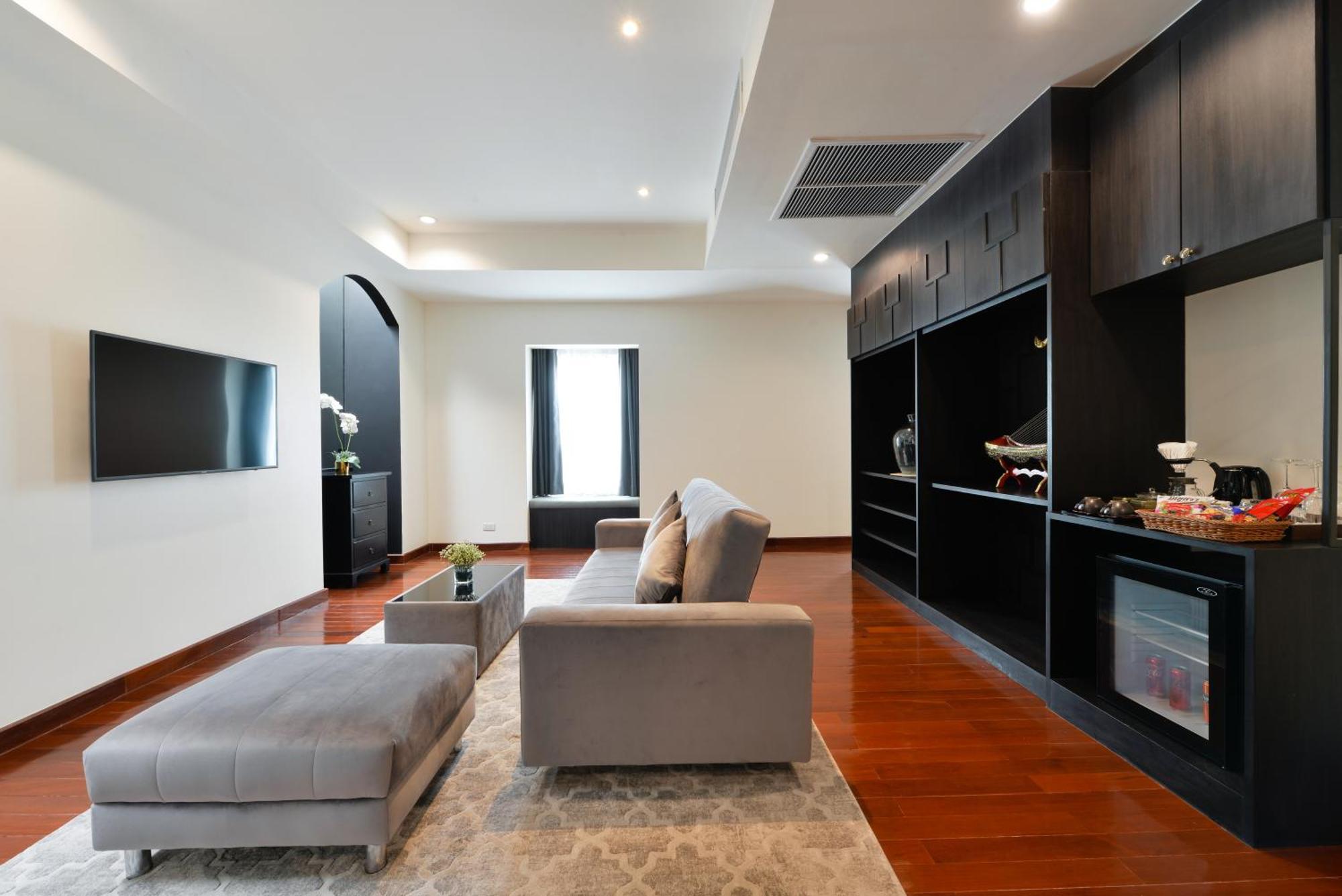 Villa De Pranakorn Μπανγκόκ Εξωτερικό φωτογραφία A suite at the airport