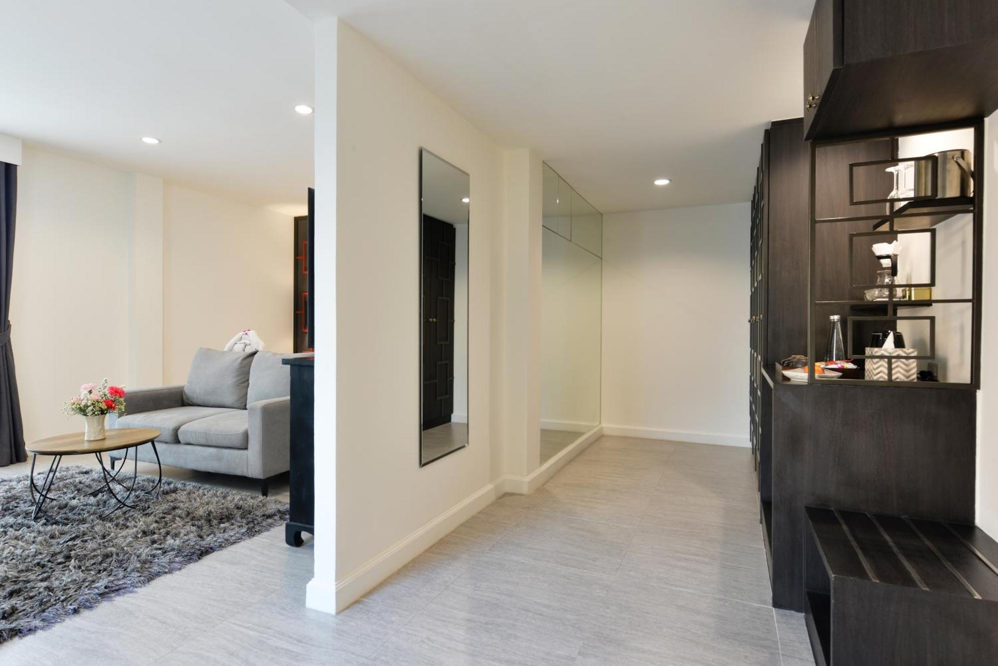 Villa De Pranakorn Μπανγκόκ Εξωτερικό φωτογραφία A typical apartment interior